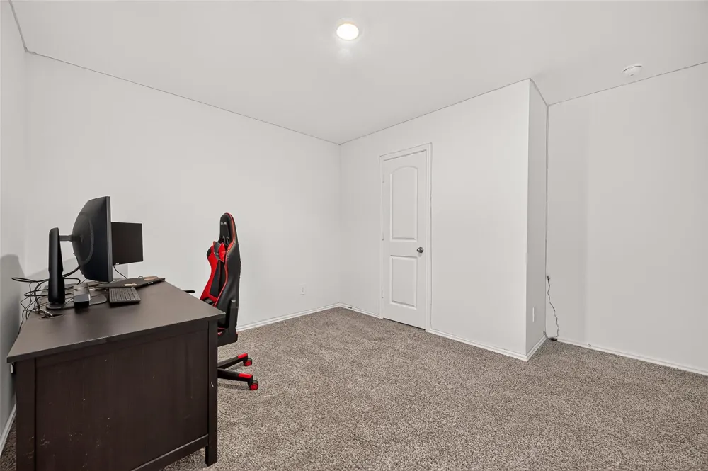 2074 Legacy Hills Drive Houston, TX 77067