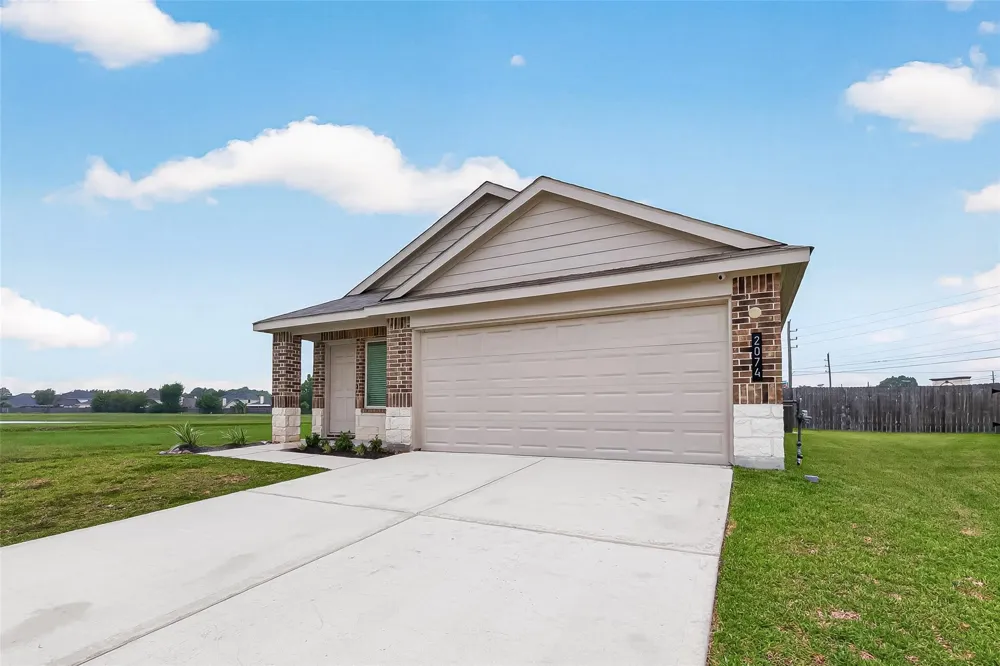 2074 Legacy Hills Drive Houston, TX 77067