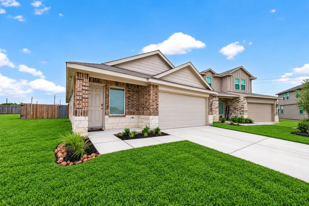 2074 Legacy Hills Drive Houston, TX 77067