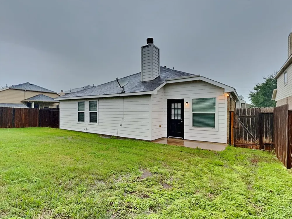 7702 Summerdale Drive Rosenberg, TX 77469