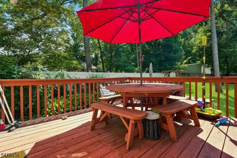 621 Springdale Ave East Orange City, NJ 07017