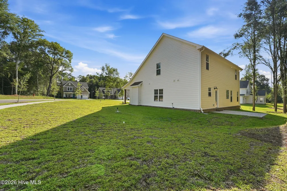 220 Telluride Court Aberdeen, NC 28315