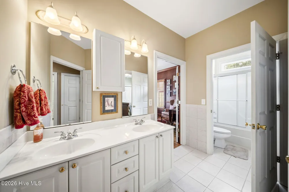 5140 Minnesota Drive SE Southport, NC 28461
