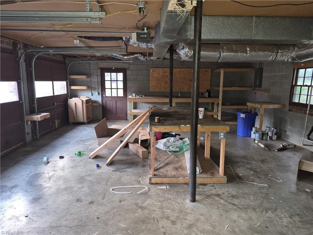 704 Baker Street Reidsville, NC 27320
