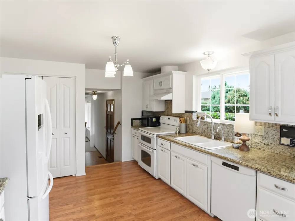 9811 67th Avenue Ct E Puyallup, WA 98373