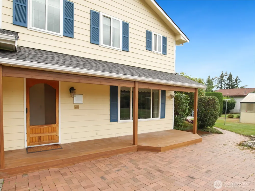 9811 67th Avenue Ct E Puyallup, WA 98373