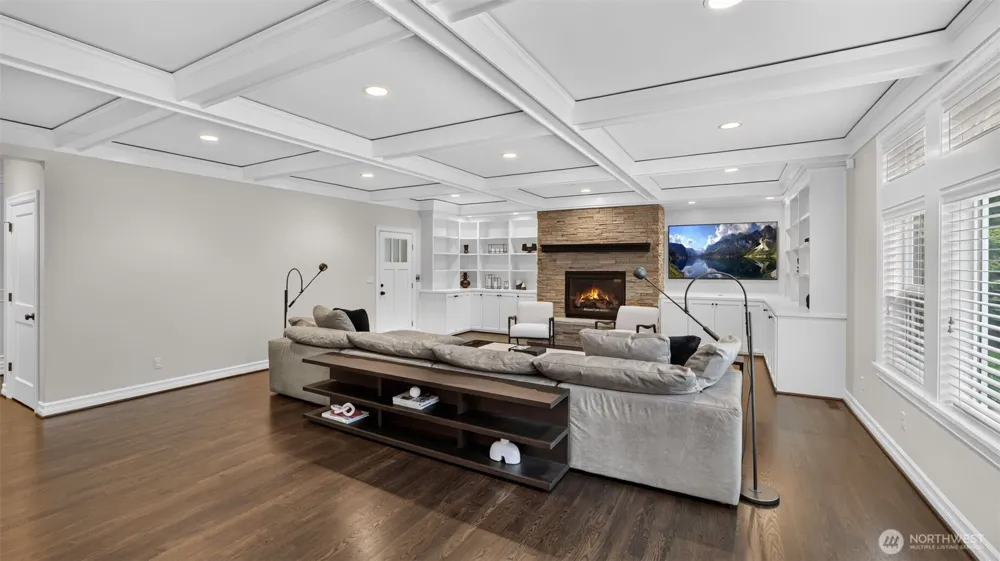 205 259th Avenue NE Sammamish, WA 98074
