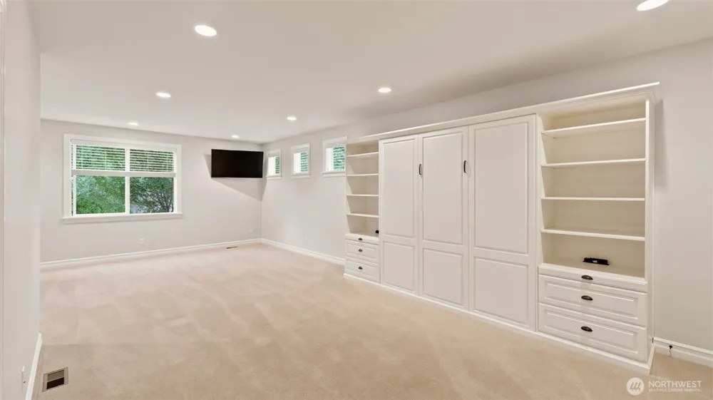 205 259th Avenue NE Sammamish, WA 98074