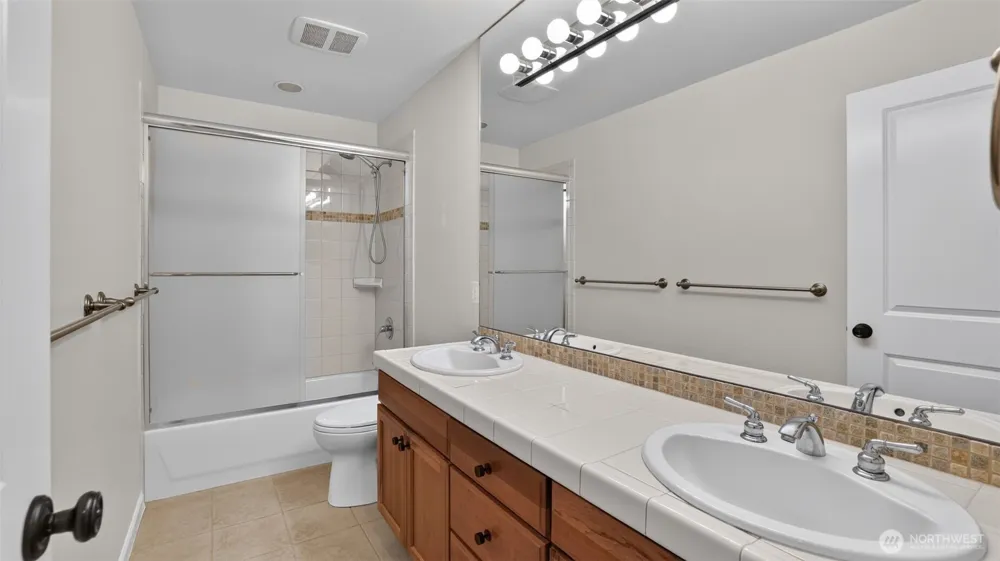 205 259th Avenue NE Sammamish, WA 98074