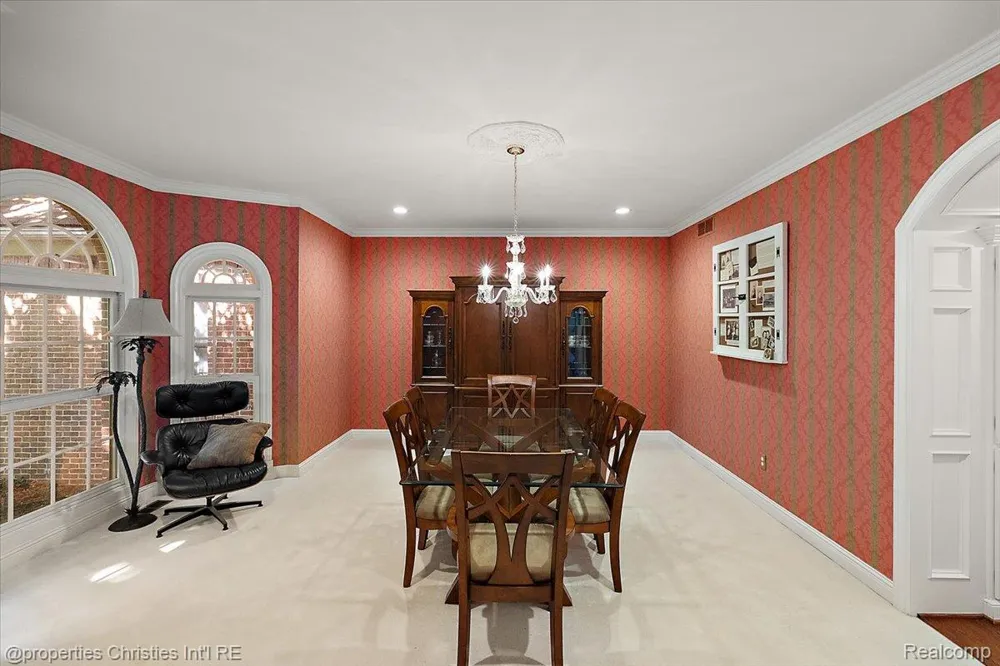 1315 Maryland Highland Charter Township, MI 48380