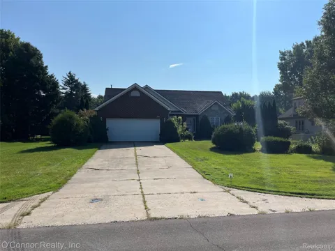 3122 Lindsay Lane