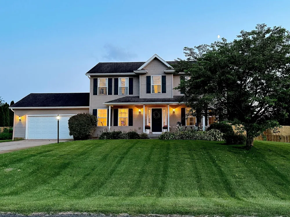 69428 Sundance Drive Edwardsburg Village, MI 49112