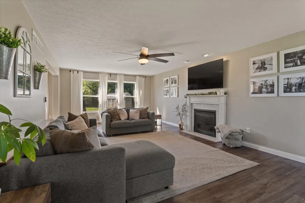 69428 Sundance Drive Edwardsburg Village, MI 49112