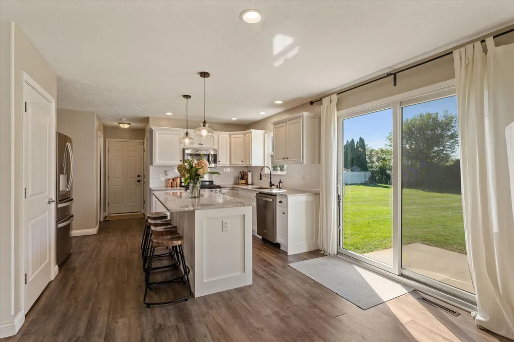 69428 Sundance Drive Edwardsburg Village, MI 49112