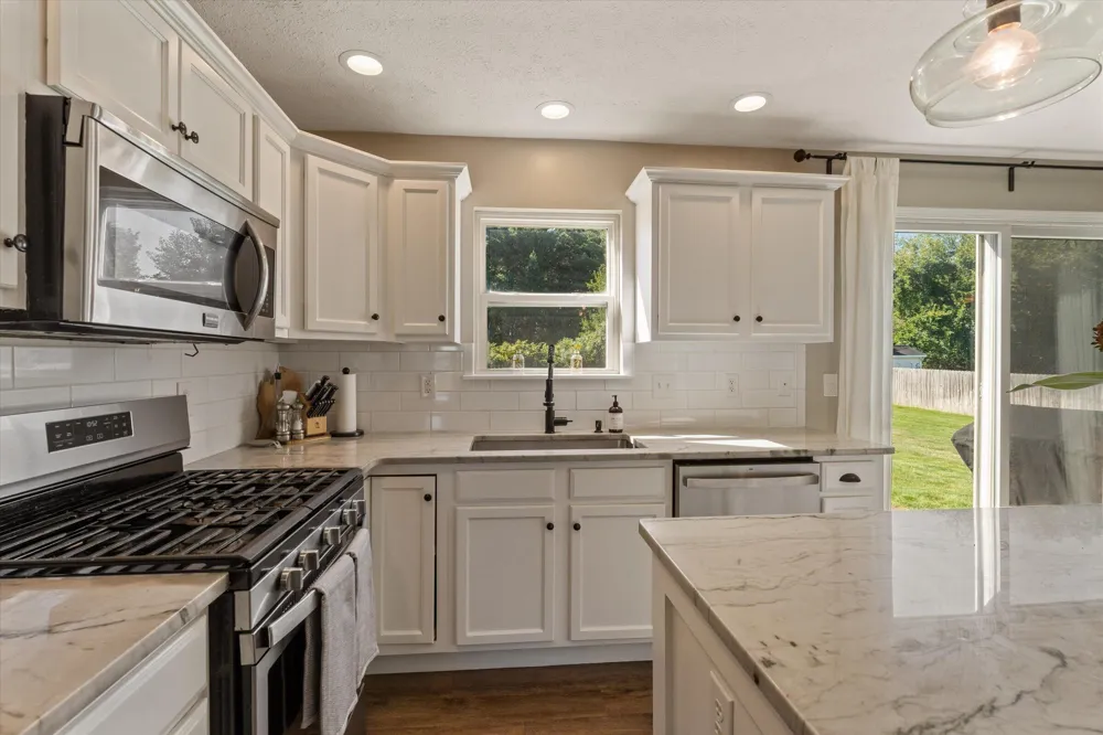 69428 Sundance Drive Edwardsburg Village, MI 49112
