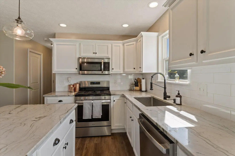 69428 Sundance Drive Edwardsburg Village, MI 49112