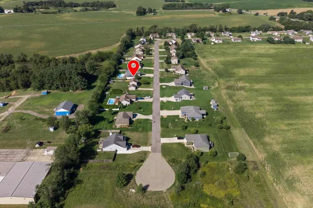 69428 Sundance Drive Edwardsburg Village, MI 49112