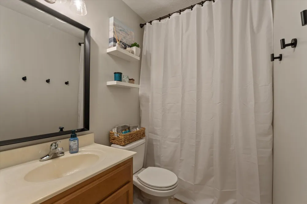69428 Sundance Drive Edwardsburg Village, MI 49112