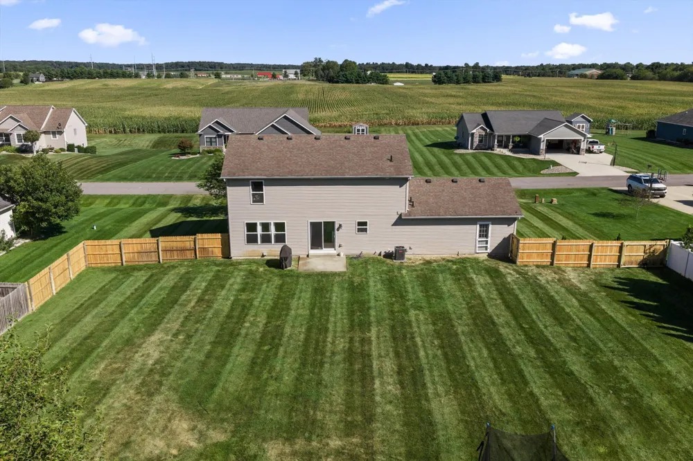 69428 Sundance Drive Edwardsburg Village, MI 49112