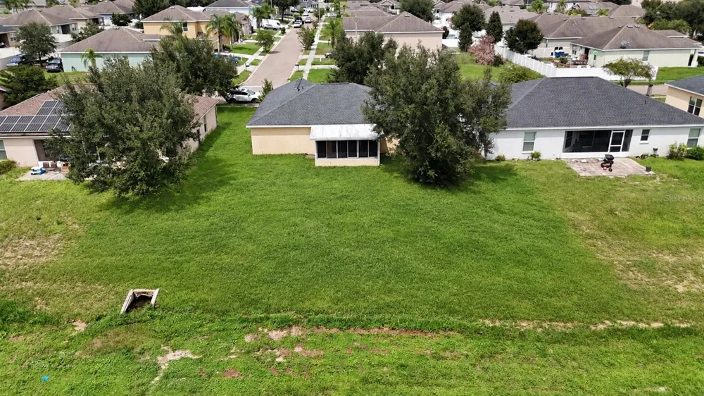 500 HIGHLAND MEADOWS AVENUE Davenport, FL 33837