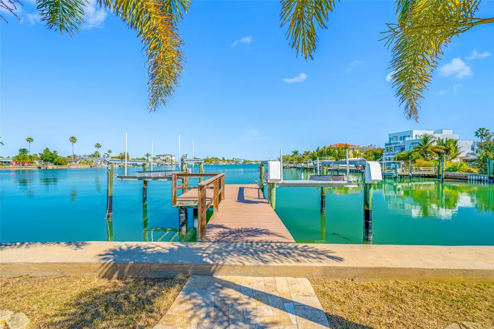 17161 2ND STREET E North Redington Beach, FL 33708