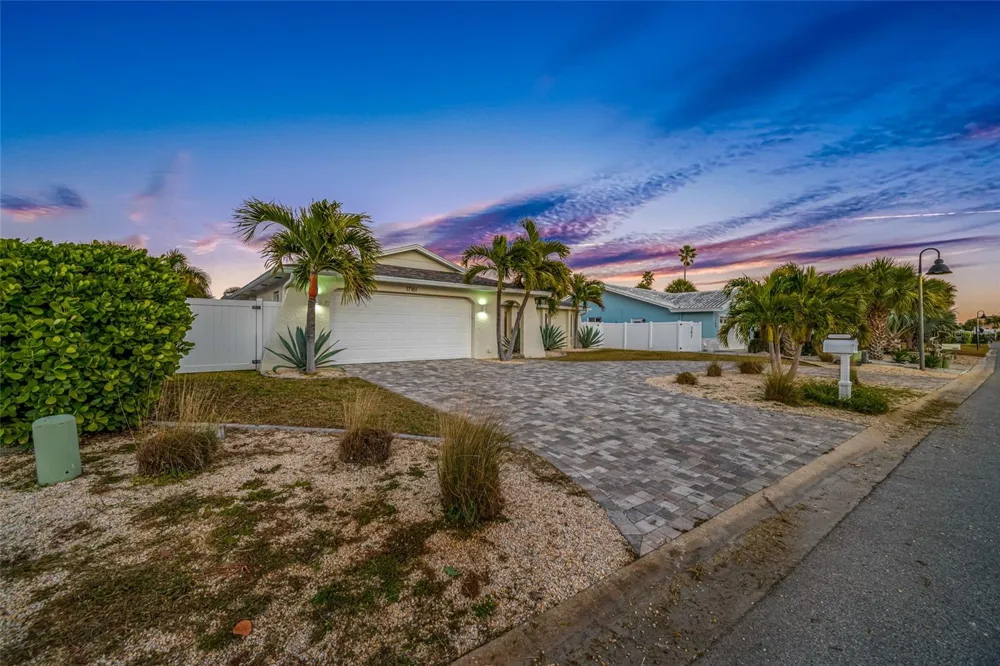 17161 2ND STREET E North Redington Beach, FL 33708