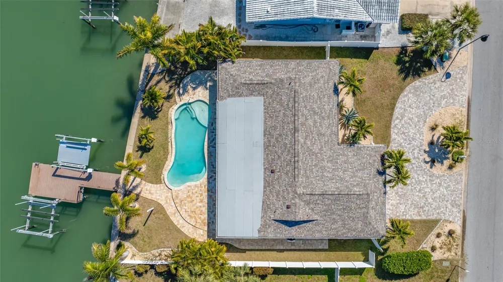 17161 2ND STREET E North Redington Beach, FL 33708