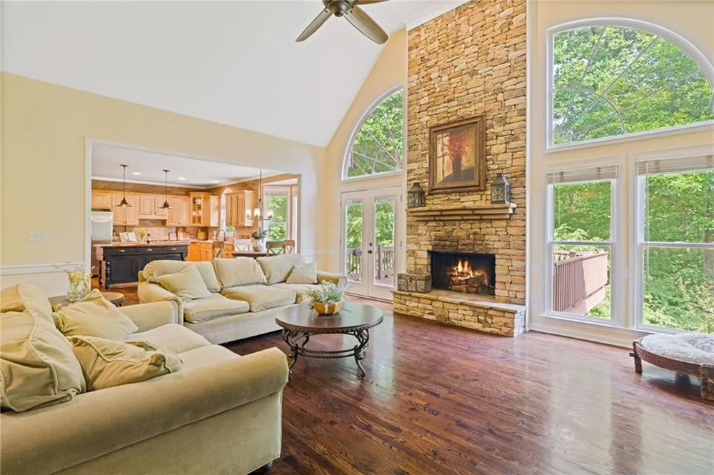 163 Woodcliff Drive Suwanee, GA 30024