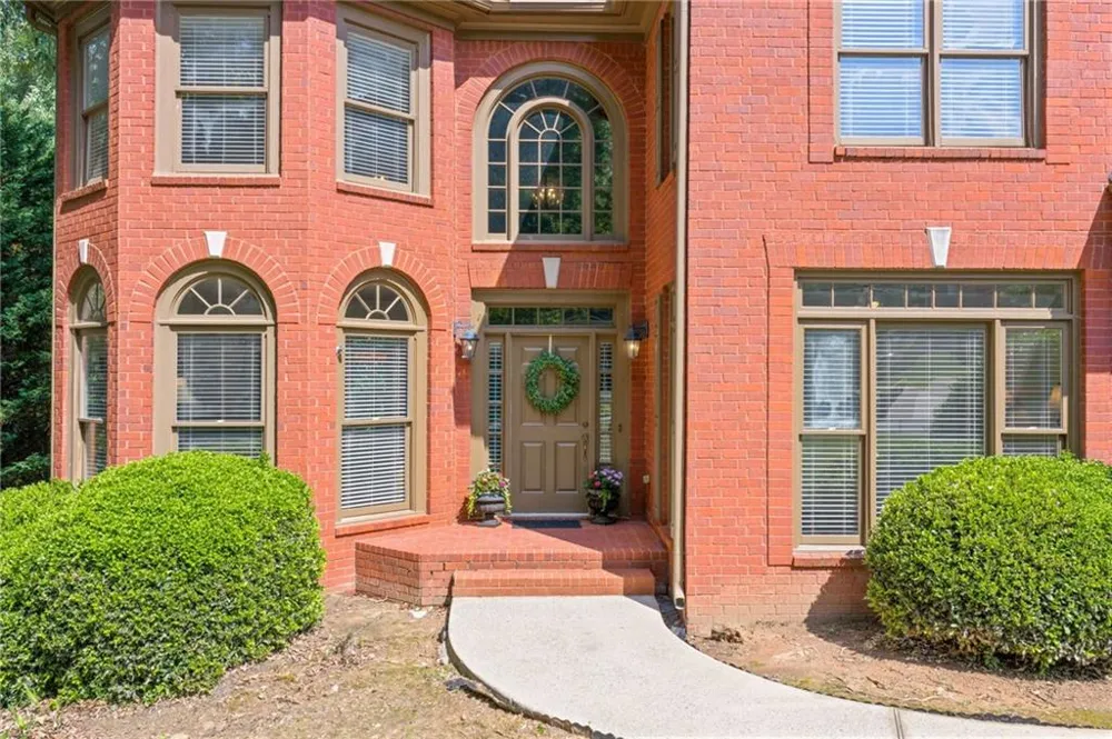 163 Woodcliff Drive Suwanee, GA 30024