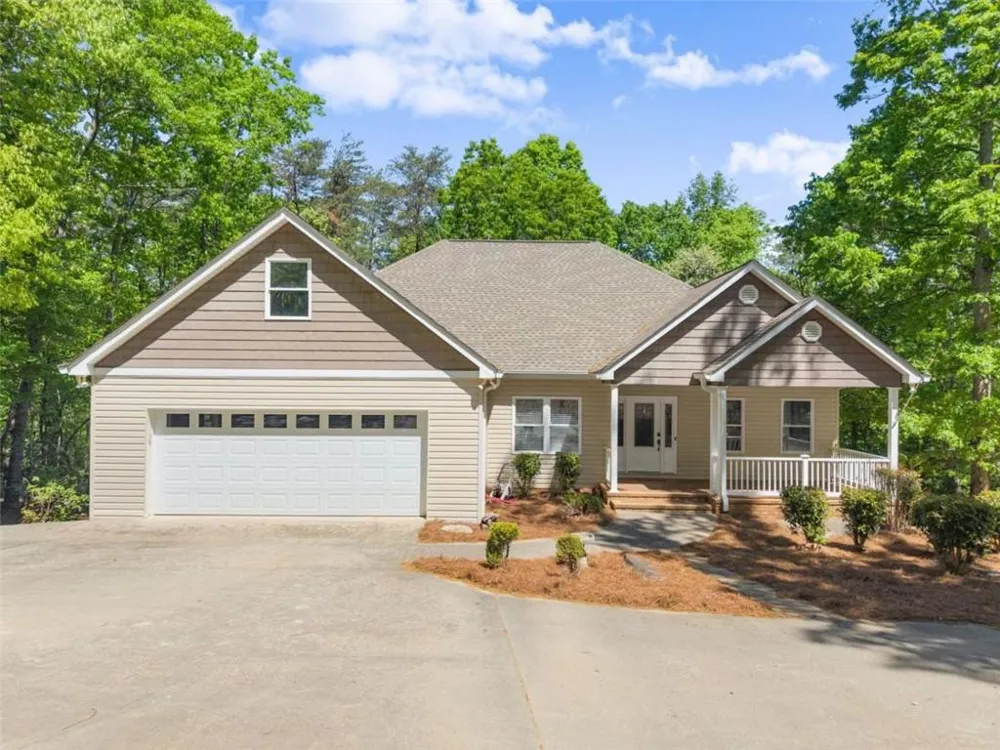 45 Holcomb Drive Cleveland, GA 30528