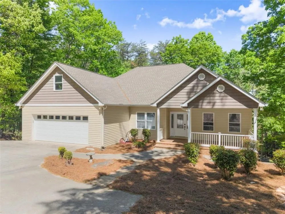 45 Holcomb Drive Cleveland, GA 30528