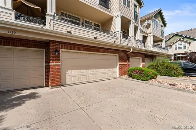 1433 S Emporia Court Aurora, CO 80247