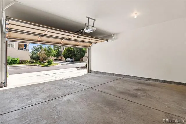 1433 S Emporia Court Aurora, CO 80247