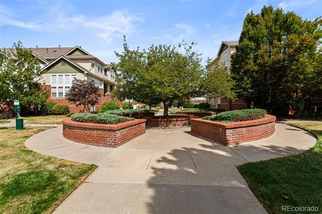 1433 S Emporia Court Aurora, CO 80247