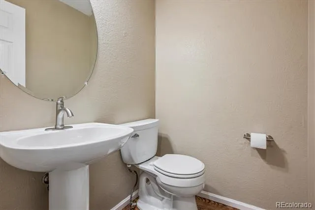 9935 Blackbird Circle Highlands Ranch, CO 80130
