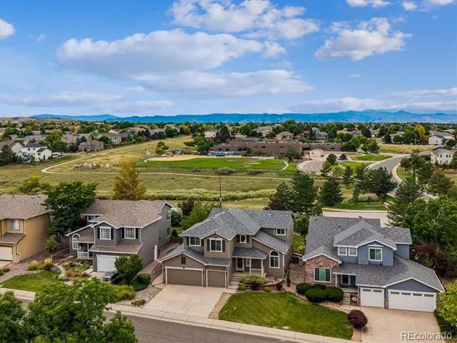 9935 Blackbird Circle Highlands Ranch, CO 80130