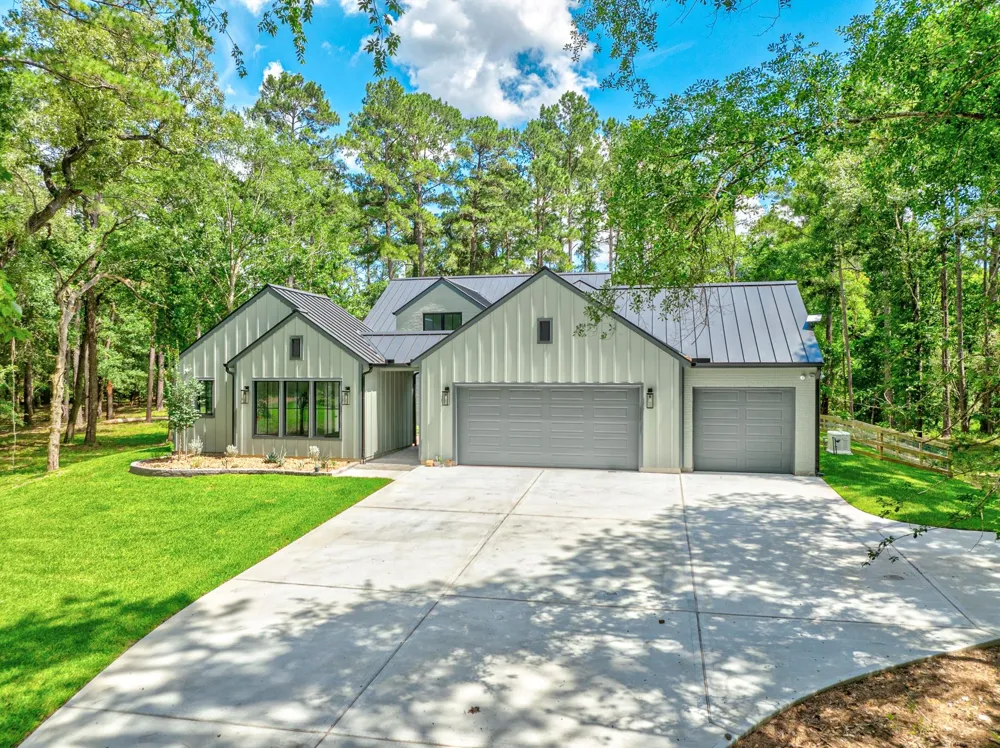 21701 Dan Drive Magnolia, TX 77355