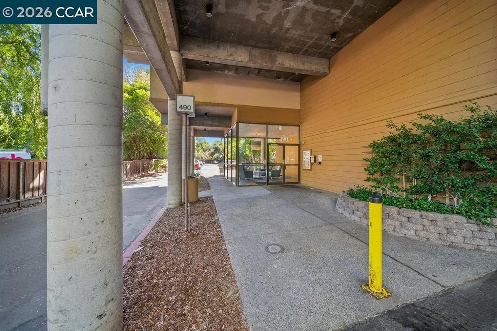 490 Civic Dr #102 Walnut Creek, CA 94596
