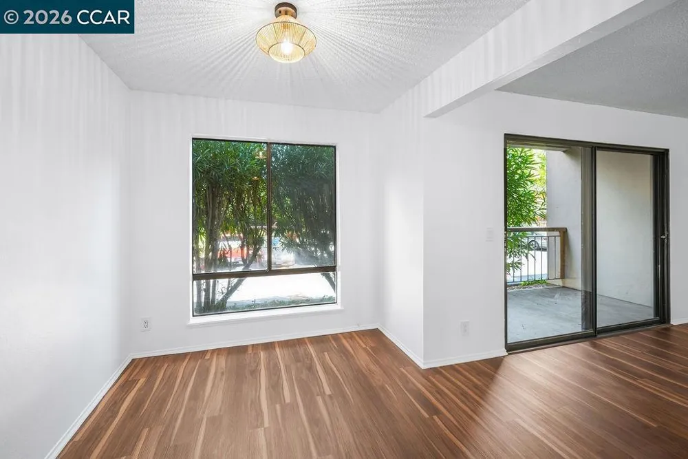 490 Civic Dr #102 Walnut Creek, CA 94596