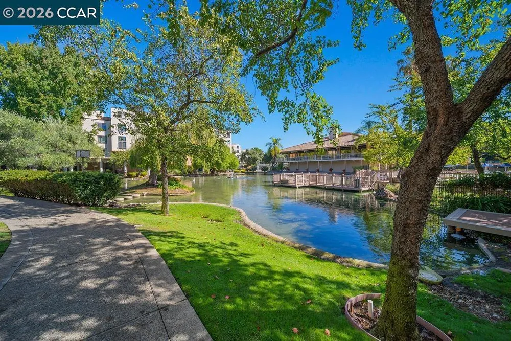 490 Civic Dr #102 Walnut Creek, CA 94596