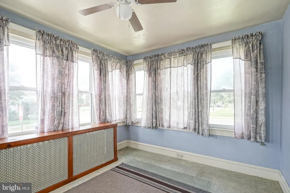 32 JOHNSON STREET Salem, NJ 08079
