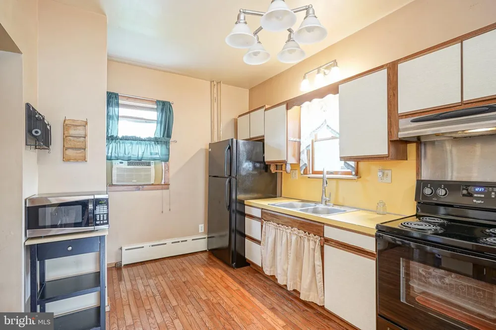 32 JOHNSON STREET Salem, NJ 08079