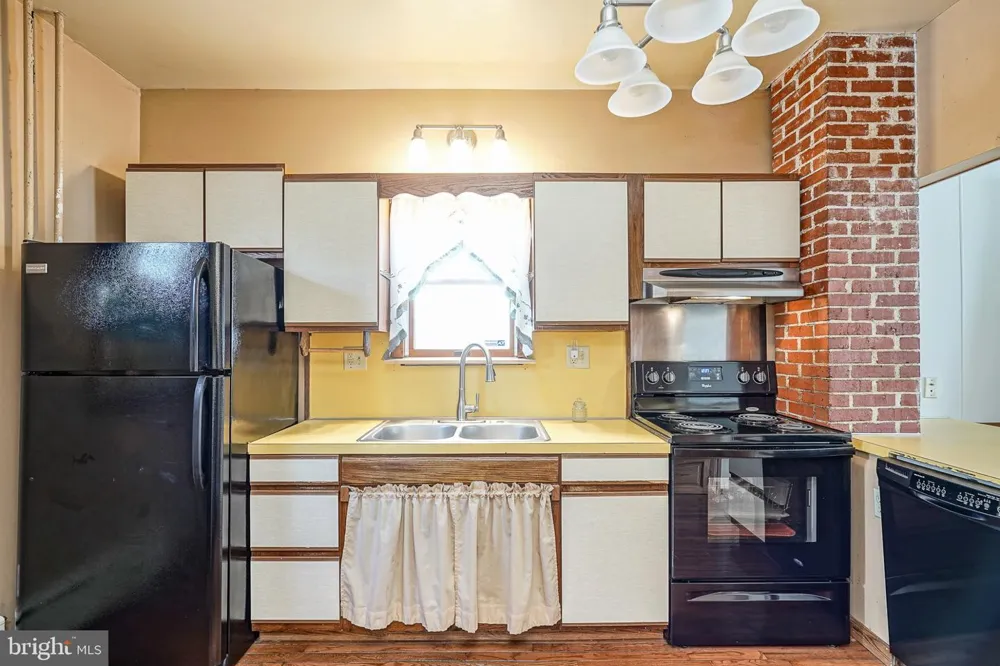 32 JOHNSON STREET Salem, NJ 08079