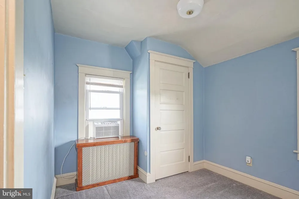 32 JOHNSON STREET Salem, NJ 08079