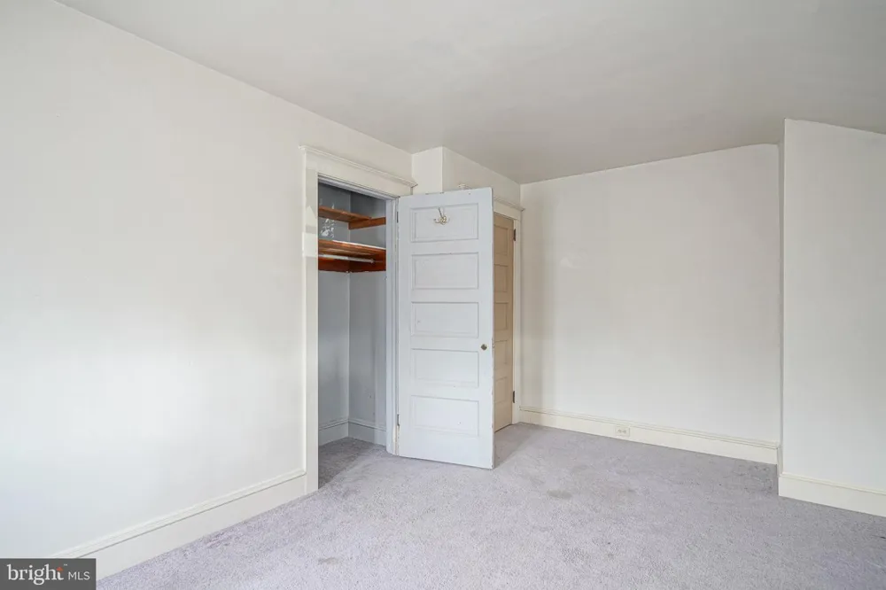 32 JOHNSON STREET Salem, NJ 08079