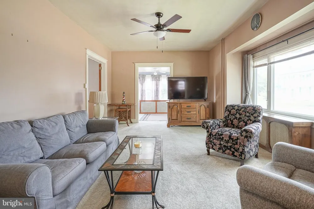 32 JOHNSON STREET Salem, NJ 08079