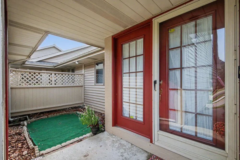 2748 Mulford Drive SE Grand Rapids, MI 49546