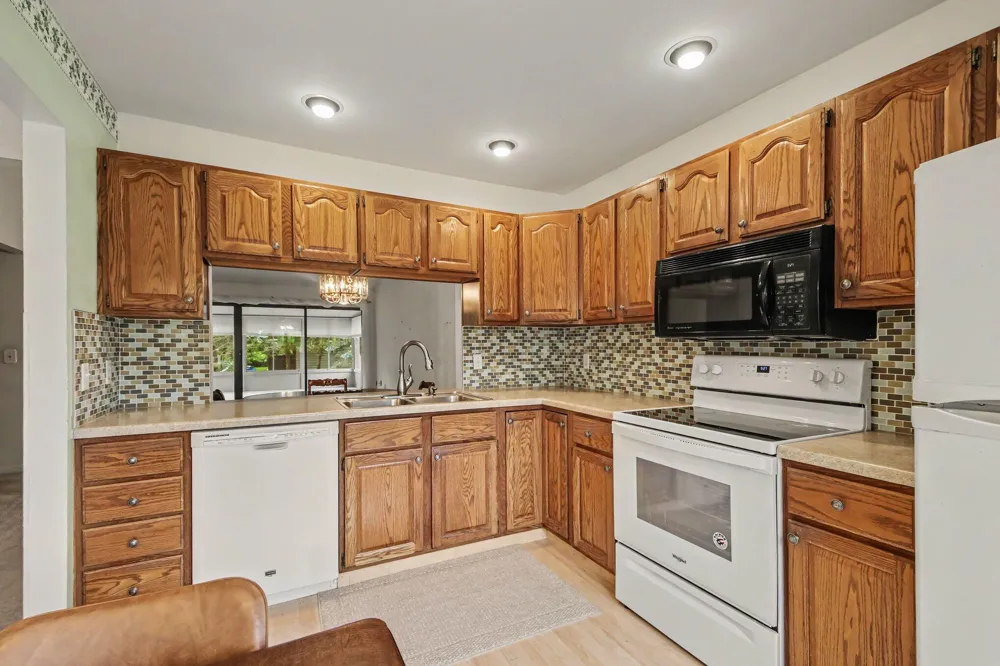 2748 Mulford Drive SE Grand Rapids, MI 49546