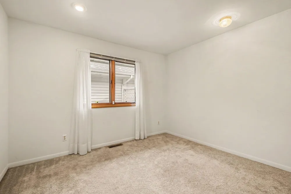 2748 Mulford Drive SE Grand Rapids, MI 49546