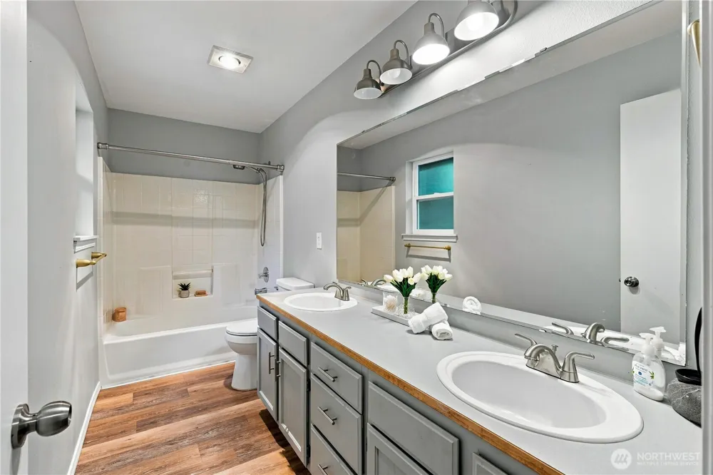 2219 116th Avenue NE Lake Stevens, WA 98258